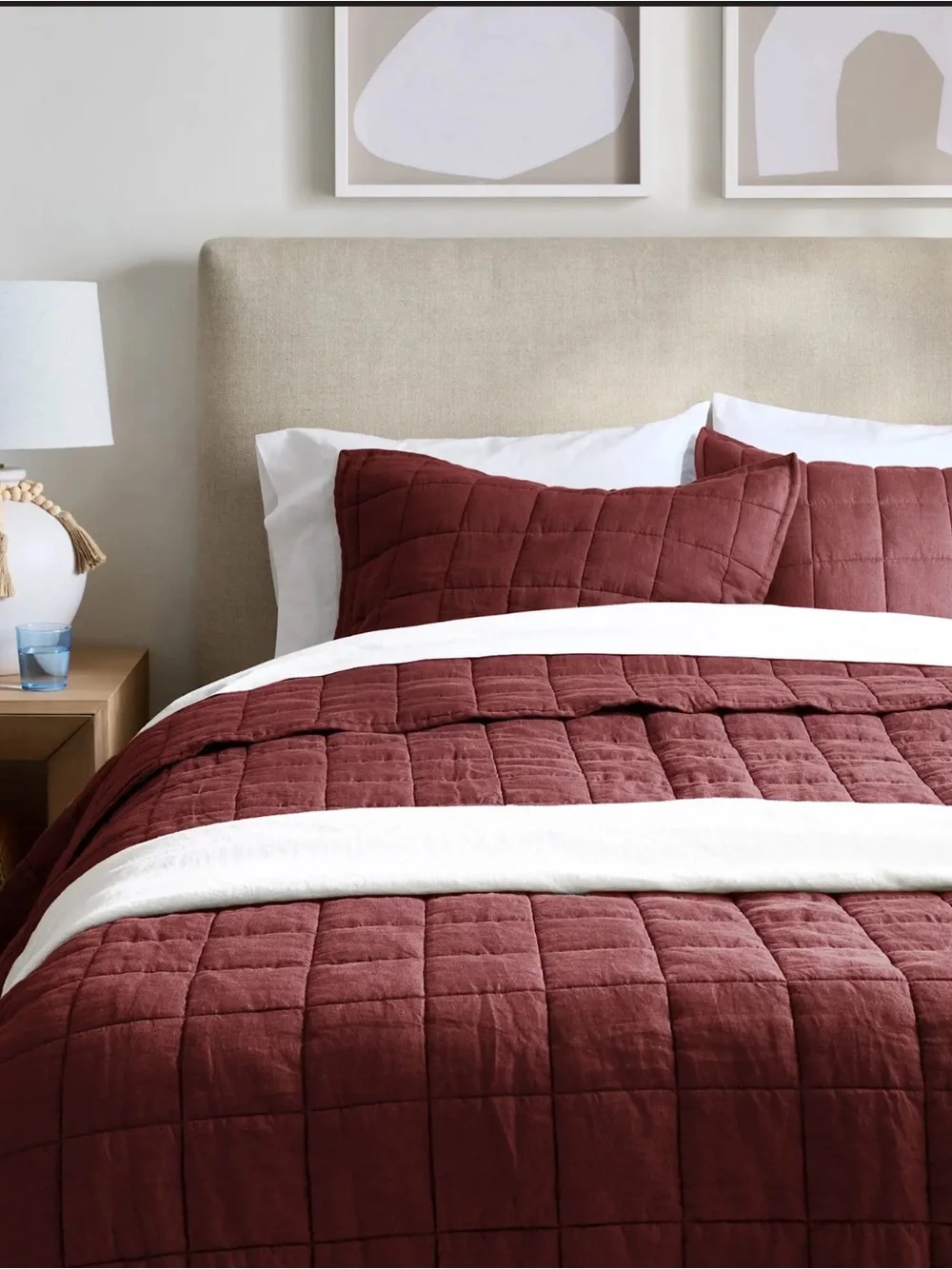 Quince European Linen Box Quilt in Burgundy King/Cal King 1020